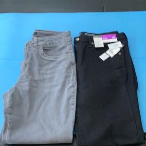 2 pairs women’s jeans size 10 short